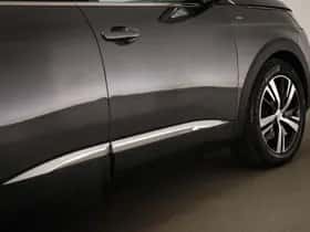 Peugeot 3008 (2023) thumbnail 24