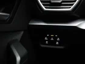 SEAT Leon (2025) thumbnail 32
