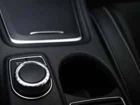 Mercedes-Benz GLA (2017) thumbnail 44