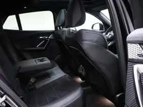BMW iX2 (2024) thumbnail 15