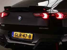 BMW iX2 (2024) thumbnail 26