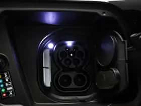 BMW iX2 (2024) thumbnail 29