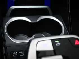 BMW iX2 (2024) thumbnail 45