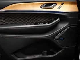 Jeep Grand Cherokee (2023) thumbnail 28