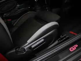 MINI Cooper (2020) thumbnail 11
