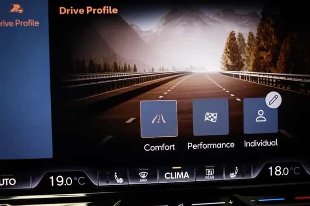 CUPRA Formentor (2026) thumbnail 6