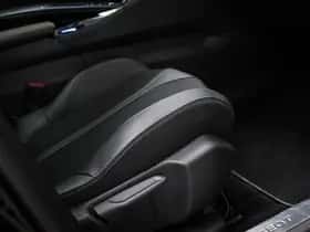 Peugeot 3008 (2022) thumbnail 11