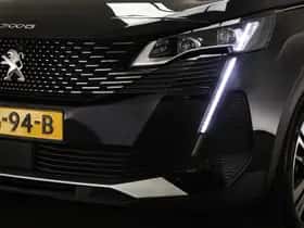 Peugeot 3008 (2022) thumbnail 18