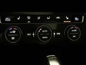 Volkswagen Tiguan (2018) thumbnail 38