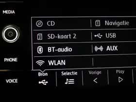 Volkswagen Tiguan (2018) thumbnail 42