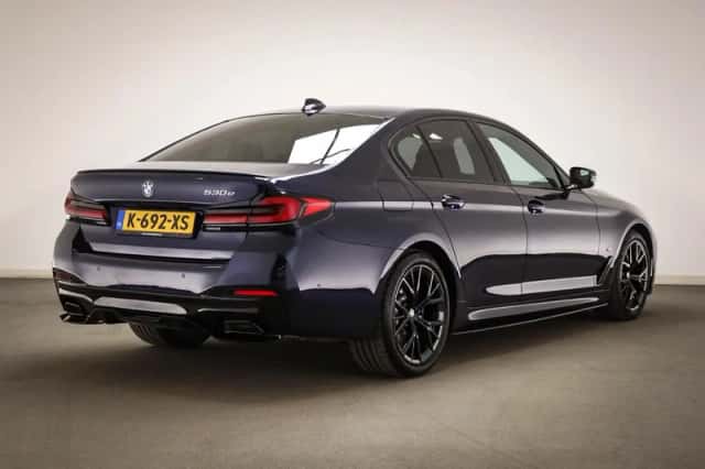 BMW 5-Serie (2021) thumbnail 2