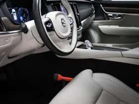Volvo S90 (2021) thumbnail 40