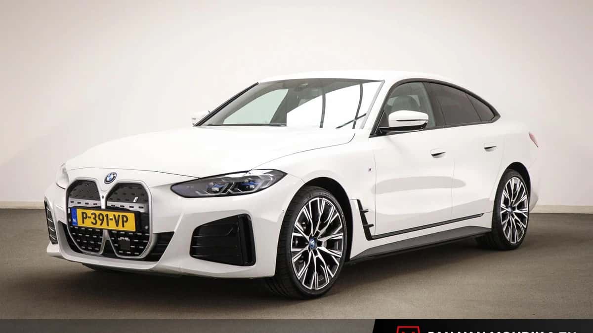 BMW i4 (2022) — foto 1