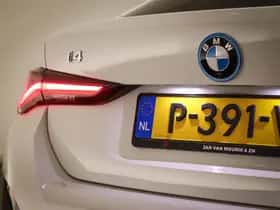 BMW i4 (2022) thumbnail 27