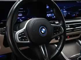 BMW i4 (2022) thumbnail 35