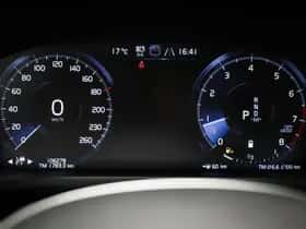 Volvo V60 (2020) thumbnail 4