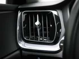 Volvo V60 (2020) thumbnail 31