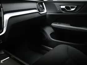 Volvo V60 (2020) thumbnail 33