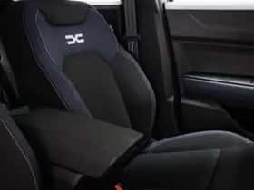 Dacia Duster (2025) thumbnail 8