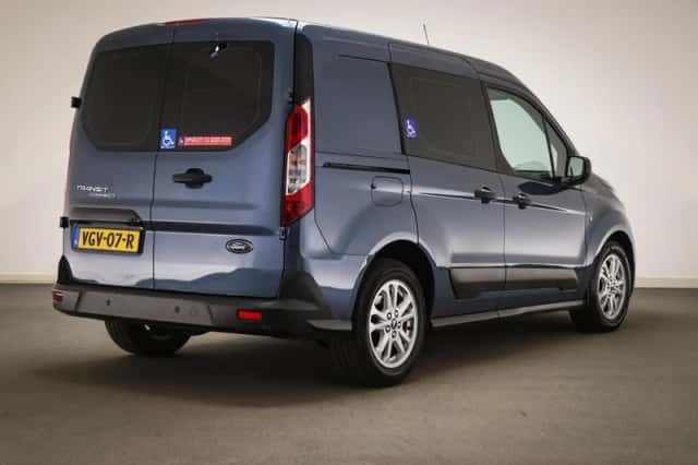 Ford Transit Connect (2020) thumbnail 2