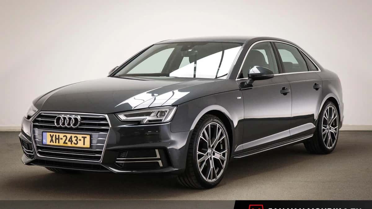 Audi A4 (2019) — foto 1