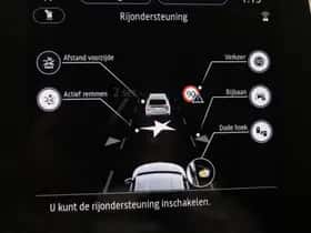 Renault Arkana (2024) thumbnail 42