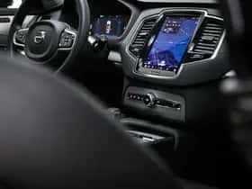 Volvo XC90 (2023) thumbnail 15