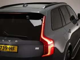 Volvo XC90 (2023) thumbnail 30