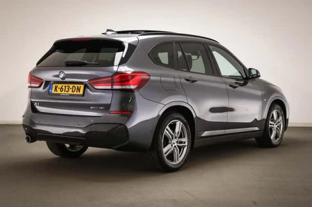 BMW X1 (2020) thumbnail 2