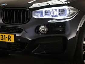 BMW X6 (2018) thumbnail 25