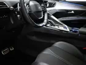 Peugeot 3008 (2022) thumbnail 32