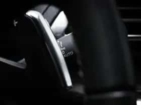 Peugeot 3008 (2022) thumbnail 37