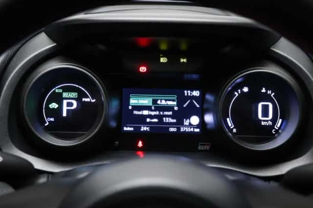 Toyota Yaris (2023) thumbnail 6