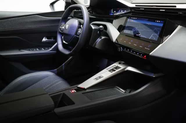 Peugeot 408 (2026) thumbnail 3