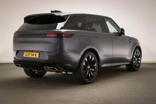 Land Rover Range Rover Sport (2024) thumbnail 2