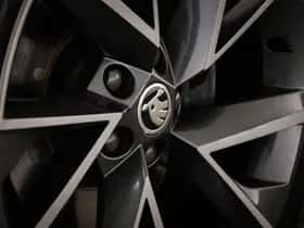 Škoda Superb (2020) thumbnail 31