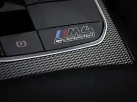 BMW M4 (2022) thumbnail 9
