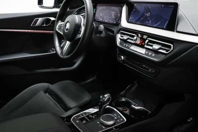 BMW 1-Serie (2021) thumbnail 3