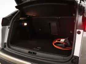 Peugeot 3008 (2023) thumbnail 11