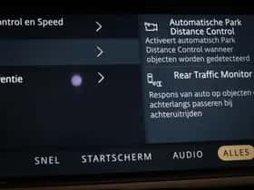 Land Rover Discovery Sport (2023) thumbnail 51