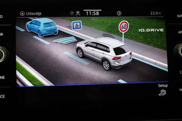 Volkswagen Tiguan (2023) thumbnail 5