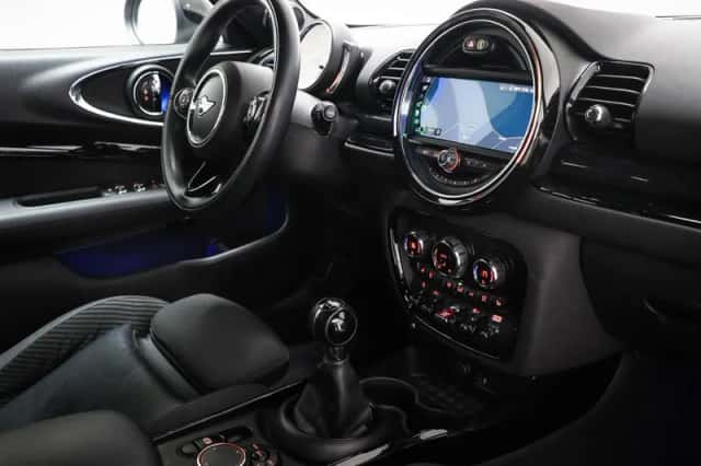 MINI Clubman (2019) thumbnail 3