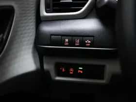 Suzuki Swift (2025) thumbnail 27