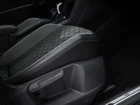 Volkswagen Tiguan (2021) thumbnail 12
