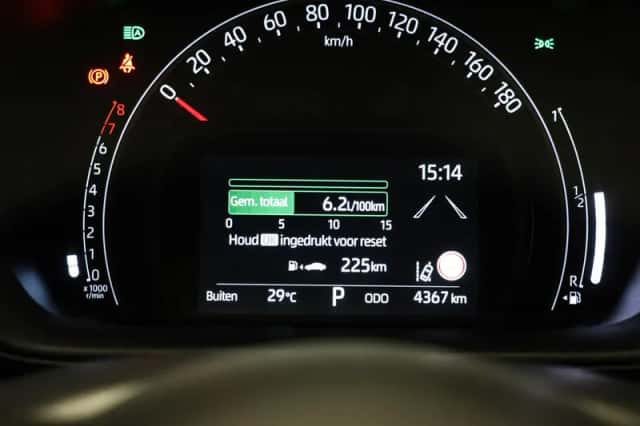 Toyota Aygo (2023) thumbnail 4