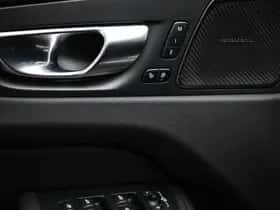 Volvo XC60 (2025) thumbnail 34