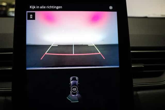 Renault Captur (2025) thumbnail 6