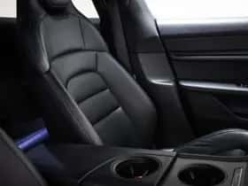 Porsche Taycan (2021) thumbnail 12