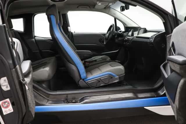 BMW i3 (2017) thumbnail 3
