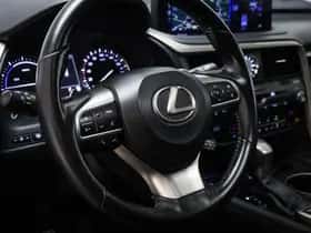 Lexus RX (2019) thumbnail 40